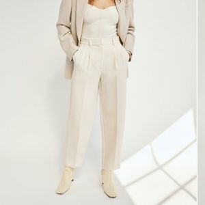 NWT Wilfred Carrot Pant